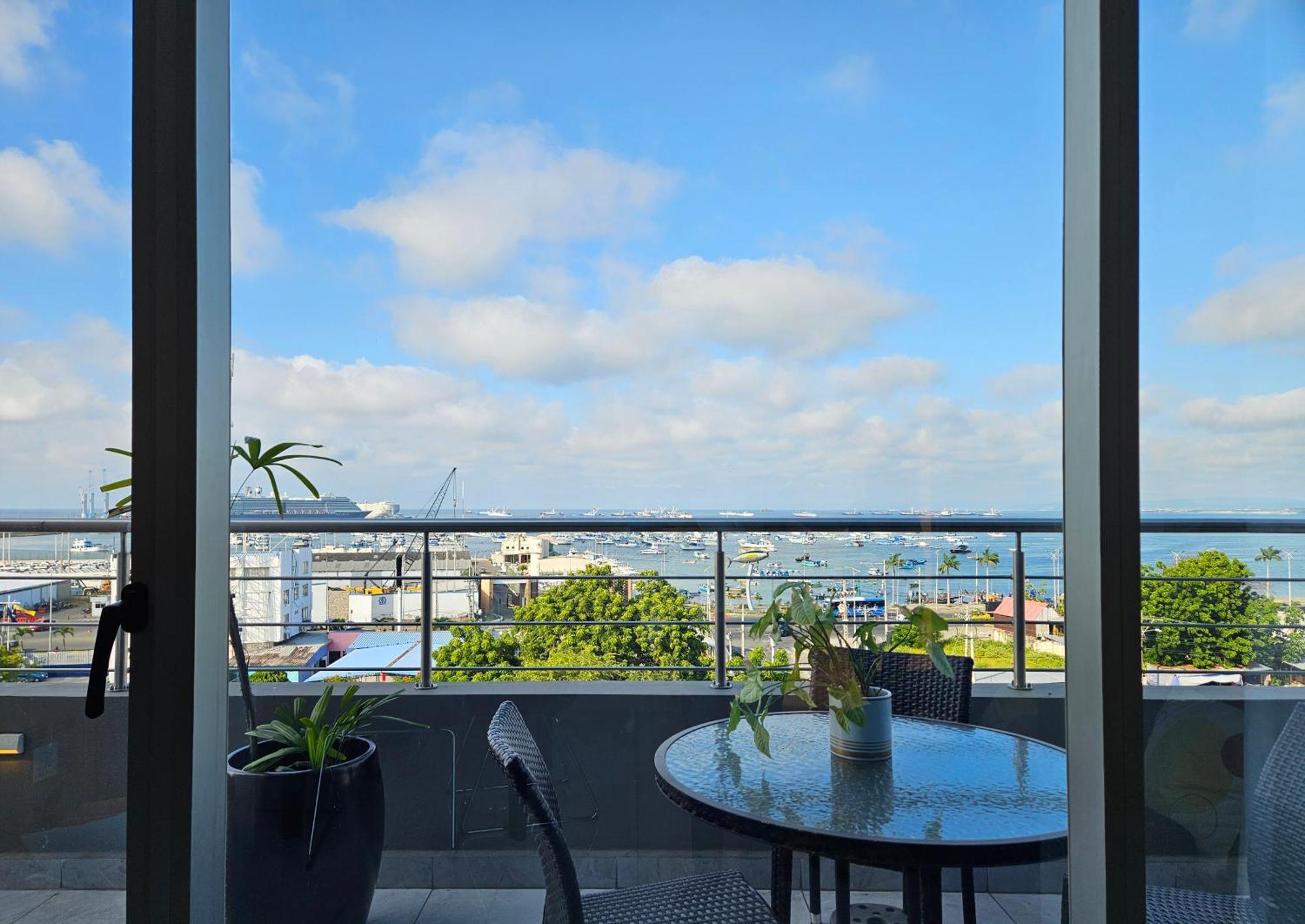 Hotel Perla Spondylus Manta Exterior photo